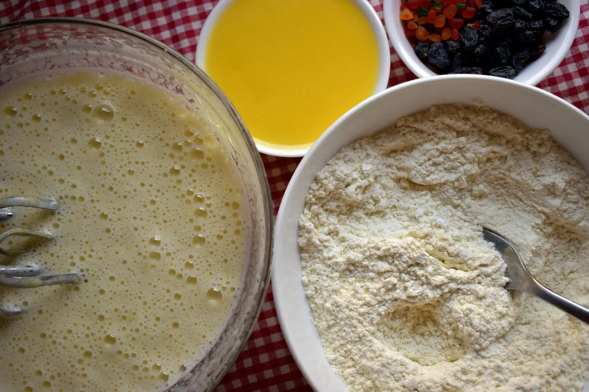 Baking Powder vs. Baking Soda in Biscuit Recipes: How Each Affects Rise and Flavor